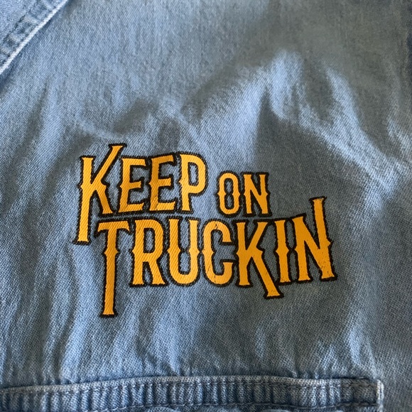 Keep on truckin - Picture 3 of 5